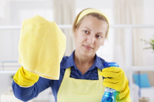 Carpet cleaning in E5 for fresh, well-maintained home interiors
