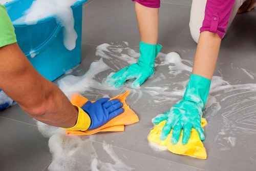 Professional end of tenancy cleaning in an E5 rental flat kitchen