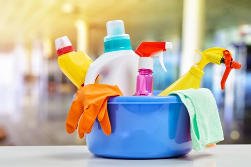 Deep cleaning service for a local E5 home kitchen